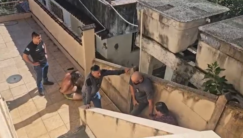 irmãos presos