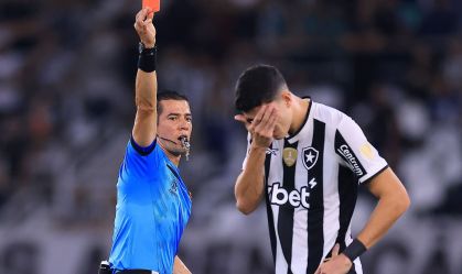 Fim da "cera"? Conmebol anuncia medidas para melhorar tempo efetivo de jogo