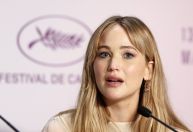 Jennifer Lawrence reflete sobre maternidade: "Extremamente isolador"