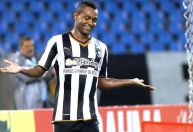 Polêmicos, ex-Vasco e Botafogo jogarão juntos na Série C do Catarinense