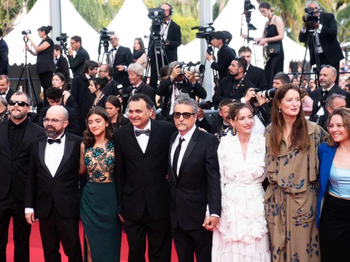 Lula e ministros parabenizam Wagner Moura e Kleber Mendonça por Cannes |  CNN Brasil