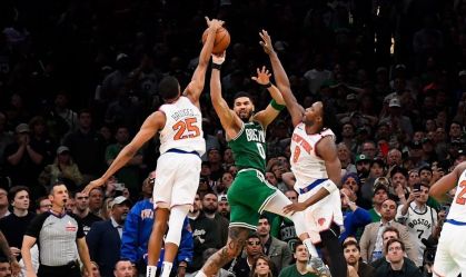 Knicks vencem Celtics de virada e abrem vantagem na série