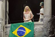 Lady Gaga é a única artista internacional no Top 10 de álbuns do Brasil