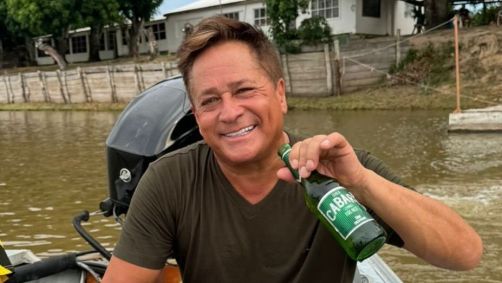 Cantor sertanejo Leonardo