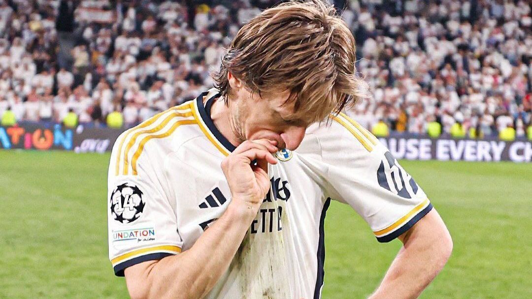 Luka Modric fará último jogo no Santiago Bernabéu neste sábado (24)