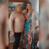Em seu Instagram ela compartilha momentos de seu dia a dia, sua paixão por unhas enfeitadas e encontros de família