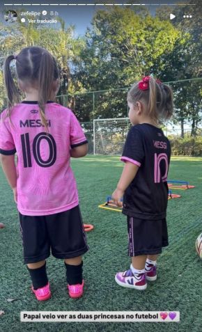 Zé Felipe foi até a aula de futebol das filhas Maria Alice e Maria Flor • Instagram/Zé Felipe