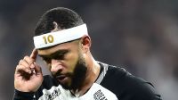 Astro do Corinthians, Memphis provoca Neto em nova música