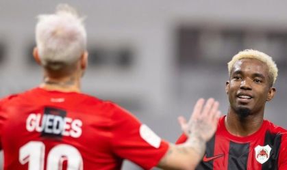 Volante Thiago Mendes se despede do Al-Rayyan e fica livre no mercado