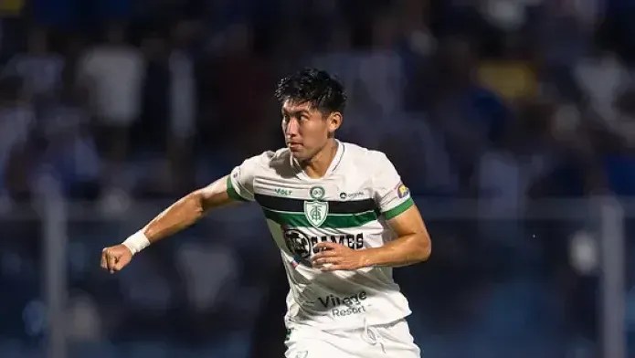Miguelito, do América-MG, em jogo da equipe na Série B