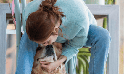 Cão de suporte emocional: o que é e como auxilia no bem-estar humano