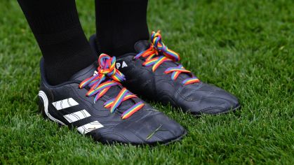 Mulheres trans serão proibidas de jogar futebol feminino na Inglaterra e na Escócia