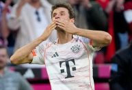 Despedida de Müller marca vitória do Bayern sobre o Gladbach por 2 a 0