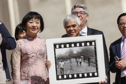 "Menina do Napalm" tornou-se um símbolo de posição à Guerra do Vietnã