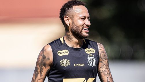 Neymar participou de atividades no CT Rei Pelé