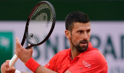 Roland Garros: Djokovic segue vivo e Sinner encerra carreira de Gasquet