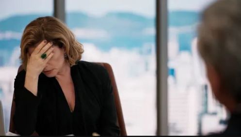 Odete Roitman se surpreende ao descobrir quem vazou informações da TCA