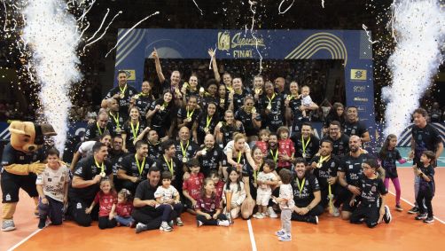 Osasco foi campeão da Superliga Feminina após vencer o Sesi Bauru