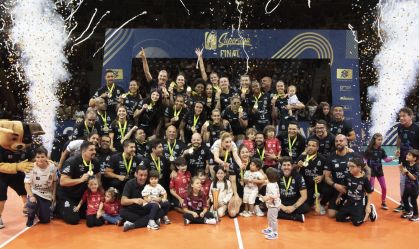 Osasco vence Bauru, quebra jejum e conquista Superliga Feminina de Vôlei