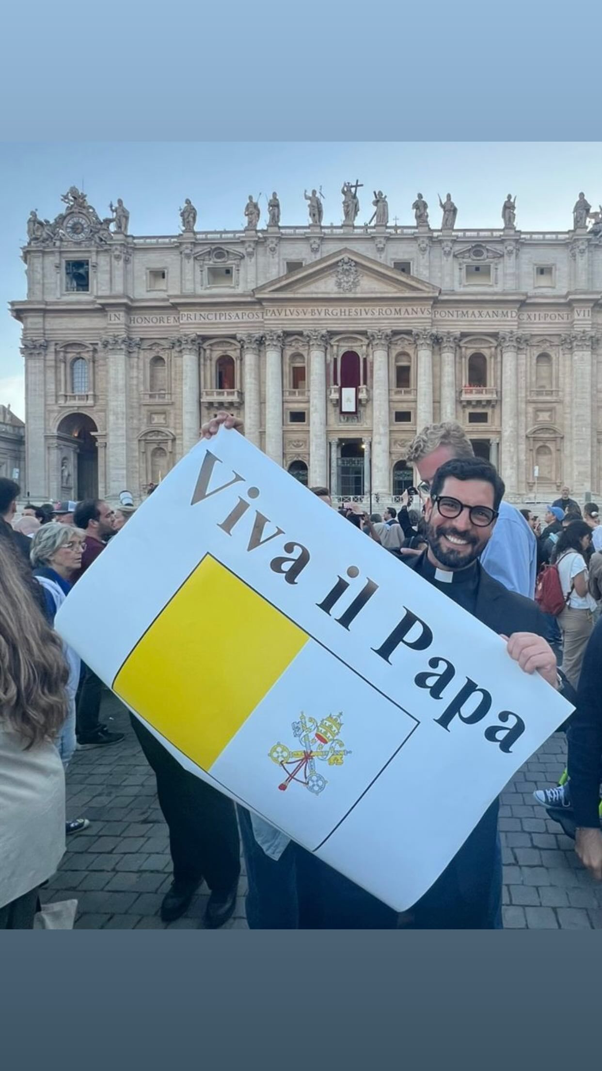 Padre brasileiro celebrou a eleição do novo papa no Vaticano • Instagram/Padre Jefferson Merighetti