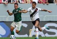 Vitor Roque desencanta, e Palmeiras vence Vasco pelo Brasileirão