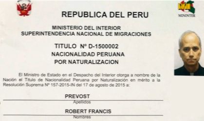 Documento nacionalidade Papa peruano