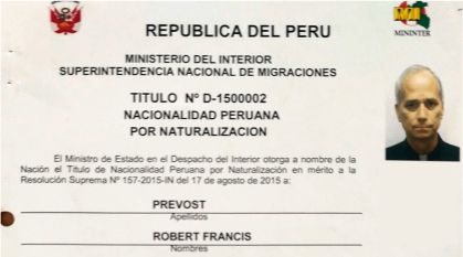 Documento nacionalidade Papa peruano