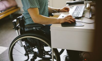 Brasil tem 14,4 milhões de pessoas com deficiência, diz IBGE