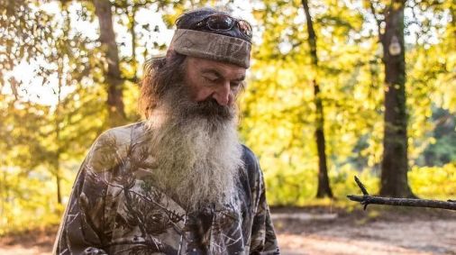 Phil Robertson, aventureiro, empresário e patriarca da família, que apareceu no reality show "Duck Dynasty"