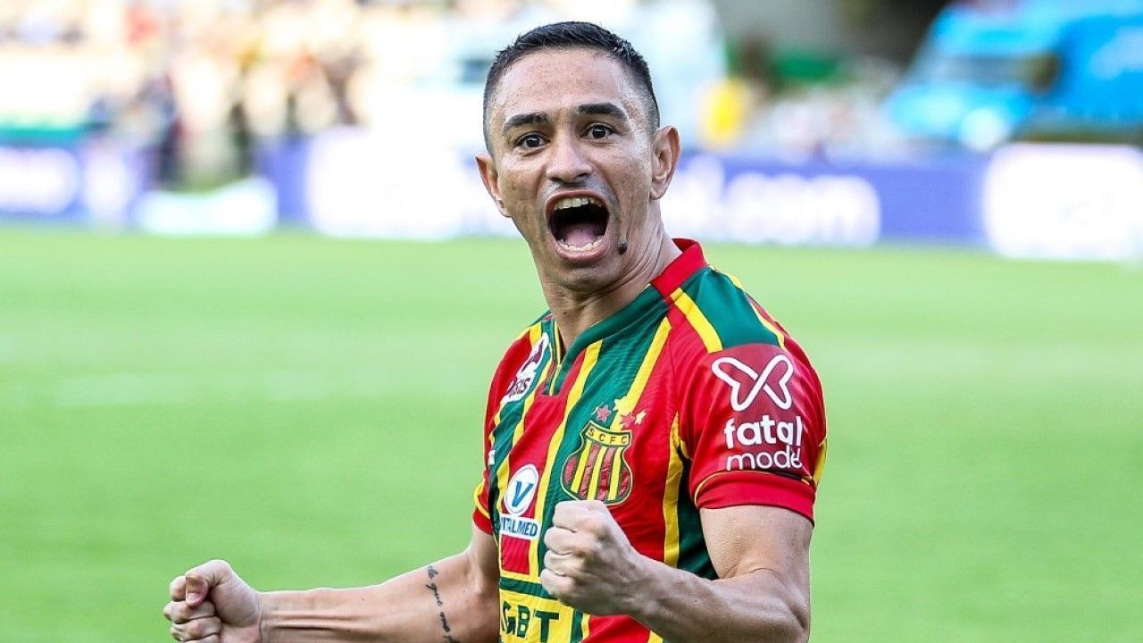 Pimentinha em ação pelo Sampaio Corrêa