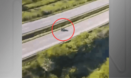 Vídeo: helicóptero da PRF flagra manobra "super-man" e trio é preso no CE