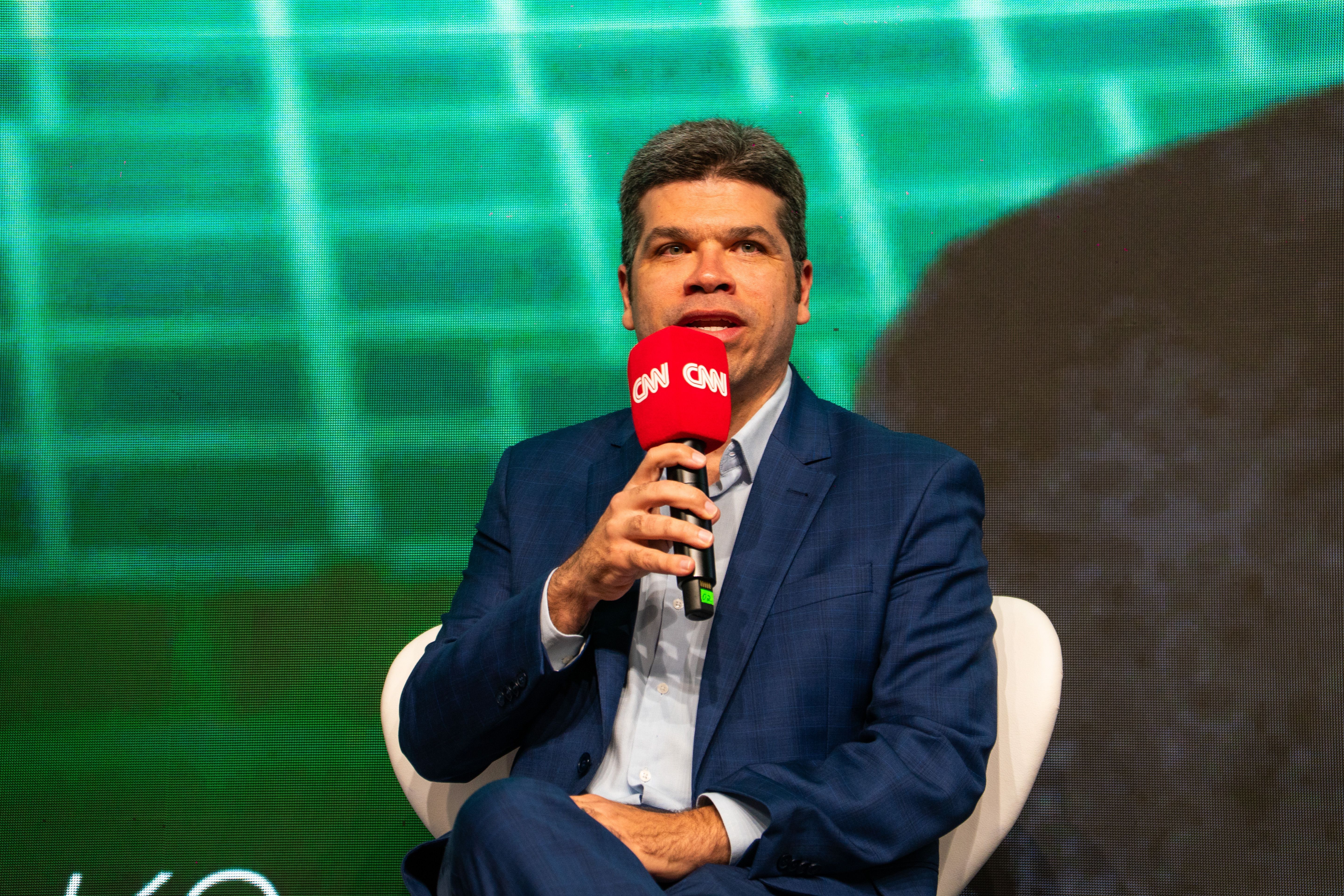 rafael-dubeux-CNNTALKS_COP30-381