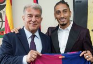 Barcelona anuncia renovação de contrato com Raphinha; veja detalhes