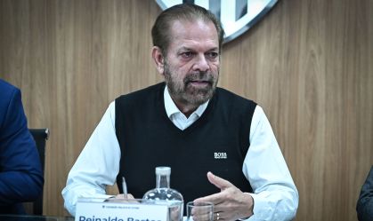 Reinaldo desiste de entrevista à CNN e se reúne com clubes aliados, entenda