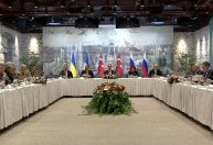 Rússia exigiu que Ucrânia deixasse regiões no leste do país, diz fonte