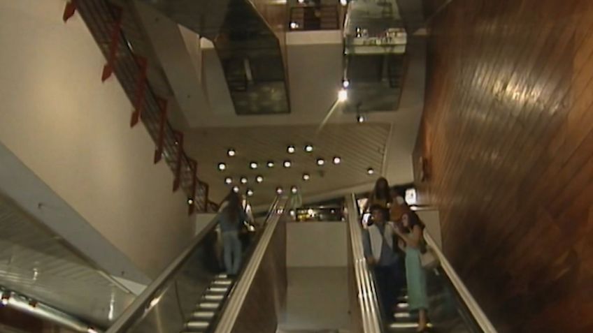 Rio Design Barra em cena de "A Viagem" (1994) • Reprodução/Globoplay