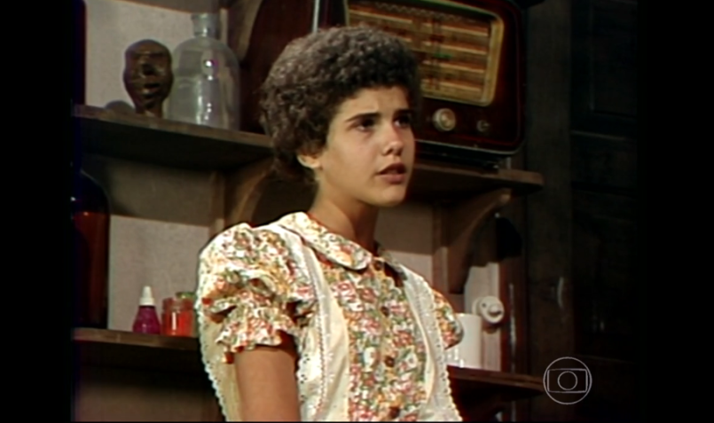 Rosana Garcia como Narizinho na primeira versão de "O Sítio do Picapau Amarelo" • Reprodução/Globoplay