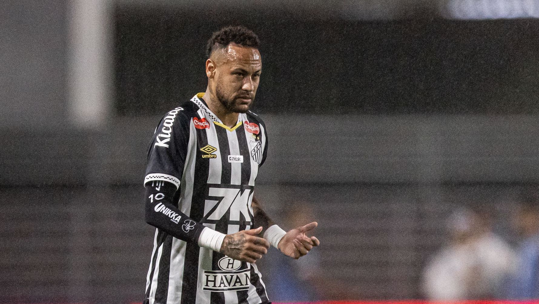 Partida contra o CRB marcou retorno de Neymar aos gramados