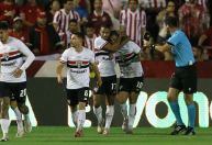 São Paulo volta a vencer Náutico e avança às oitavas da Copa do Brasil