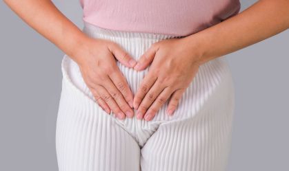70% das mulheres sofrem com coceira e outros sintomas na região genital