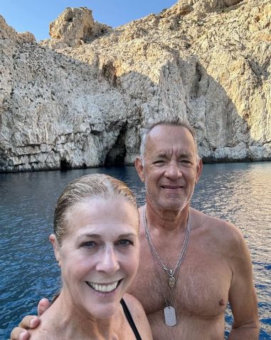 Rita Wilson e Tom Hanks em foto compartilhada pelo ator • Reprodução/Instagram