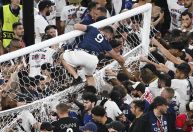 PSG é punido pela Uefa após má conduta de torcedores na final da Champions