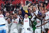 Tottenham supera Manchester United e é campeão da Europa League