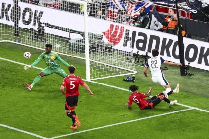 Johnson arrisca para o Tottenham na final da Europa League contra o Manchester United