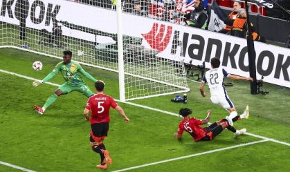 Johnson arrisca para o Tottenham na final da Europa League contra o Manchester United