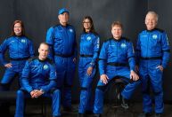 Blue Origin conclui envio de mais 6 turistas em voo espacial; veja como foi