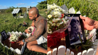 Ex-BBB Cezar Black visita túmulo de seu cachorro, Rocco
