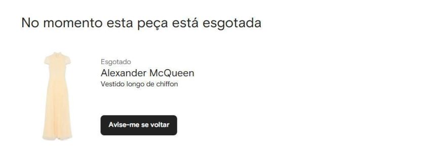 Vestido usado por Camila Queiroz é de Alexander McQueen • Reprodução/Farfetch