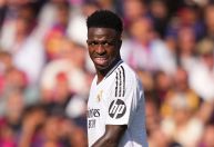 Vini Jr. sofre lesão e preocupa Real Madrid na reta final da LaLiga