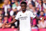 Ancelotti revela motivo de substituição de Vini Jr. em clássico